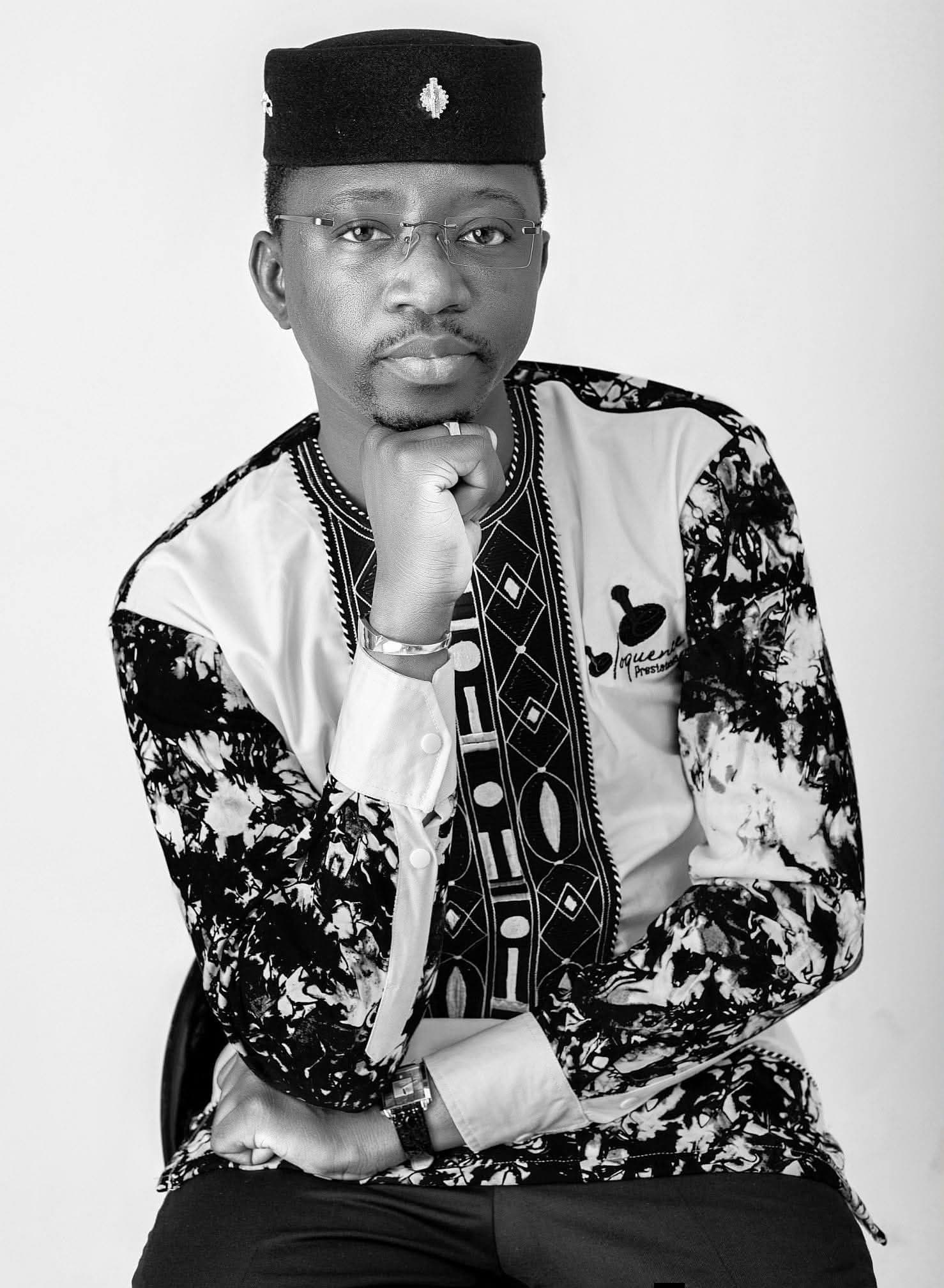 Hubert Kantagba - Maître de Cérémonie Professionnel